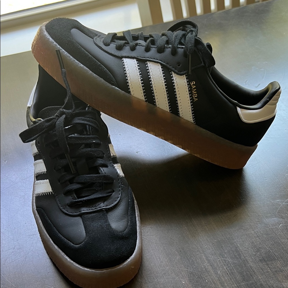 Adidas Sambae